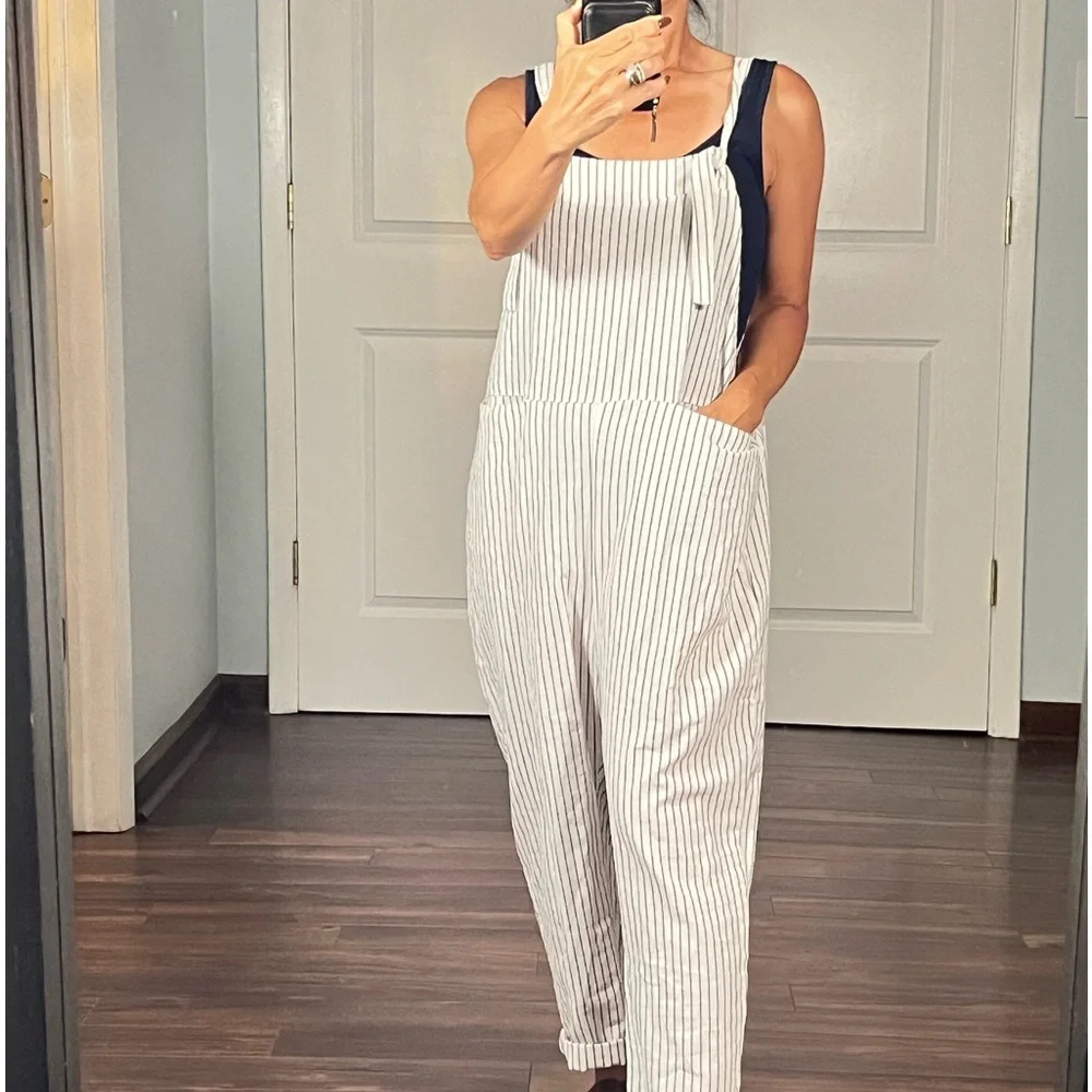 White stripes loose overall